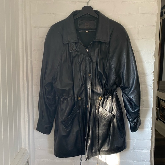 Vintage Italian leather jacket - Picture 7 of 11